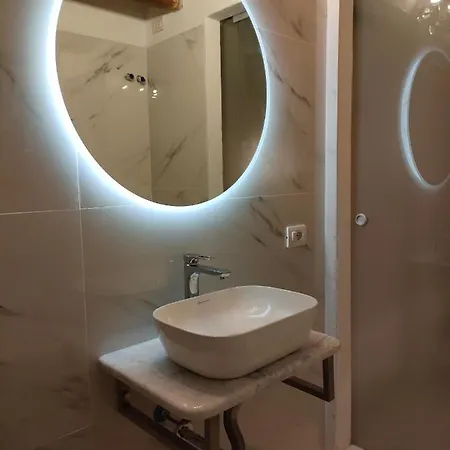 Sant Efisio Host Гостевой дом 3*