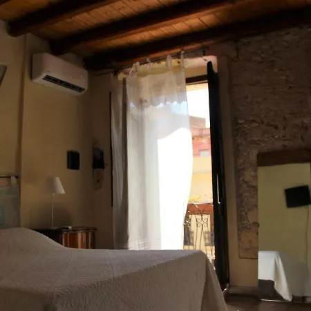 Sant Efisio Host Гостевой дом