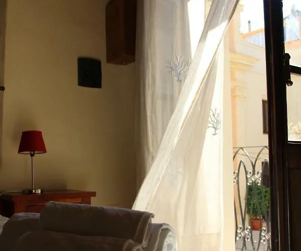 Гостевой дом Sant Efisio Host