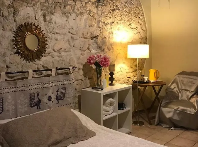 Sant Efisio Host Guest house